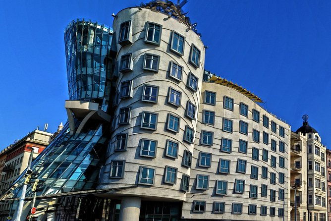 private-transfer-from-vienna-to-prague-hotel-to-hotel-english-speaking-driver