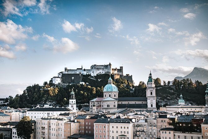 private-transfer-from-vienna-to-salzburg-with-3h-sightseeing-stop-in-hallstatt