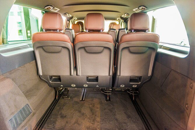 private-transfer-from-yvoire-france-to-geneva-airport