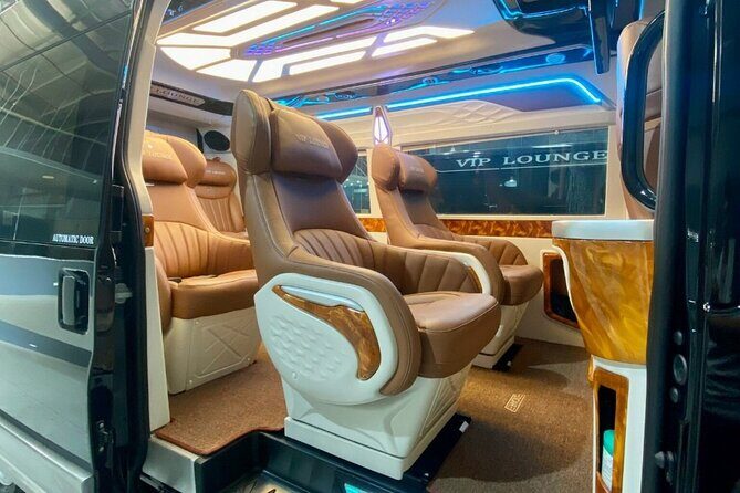 Private transfer Hanoi to NINH BINH/HA LONG by Limousine - The Sum Up