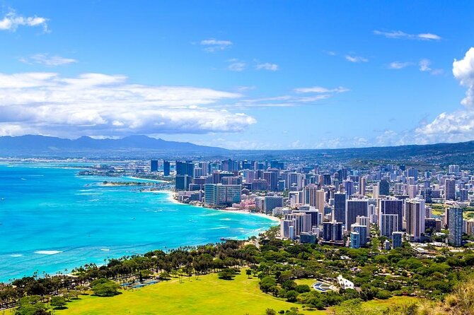 private-transfer-honolulu-airport-hnl-to-honolulu-in-sedan-car
