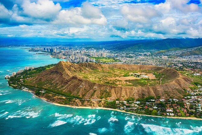 private-transfer-honolulu-airport-hnl-to-honolulu-in-sedan-car