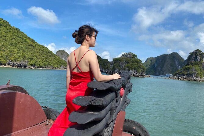 Private Transfer Hotel Pick Up for Small Group Halong Day Tour - Key Points