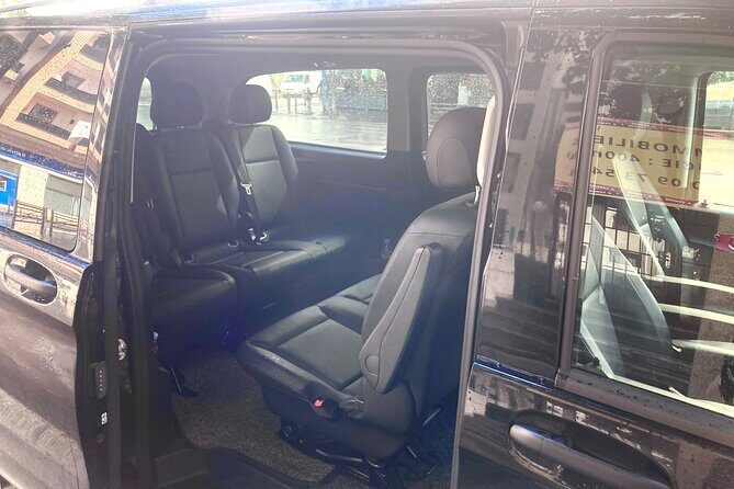 Private Transfer in Marrakech City from or to Casablanca Airport - The Benefits of a Private, Door-to-Door Transfer