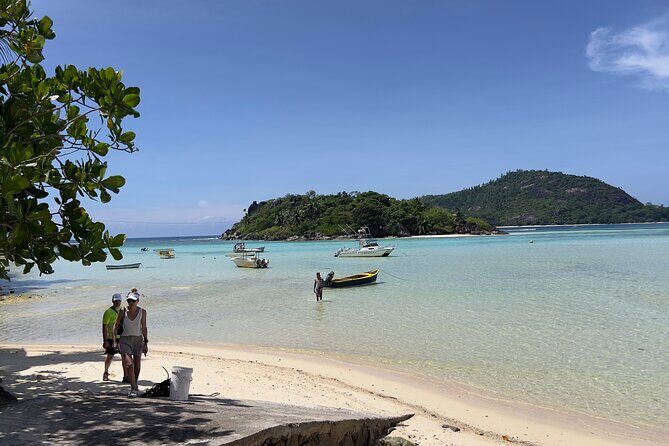 Private Transfer in Seychelles - Booking and Cancellation
