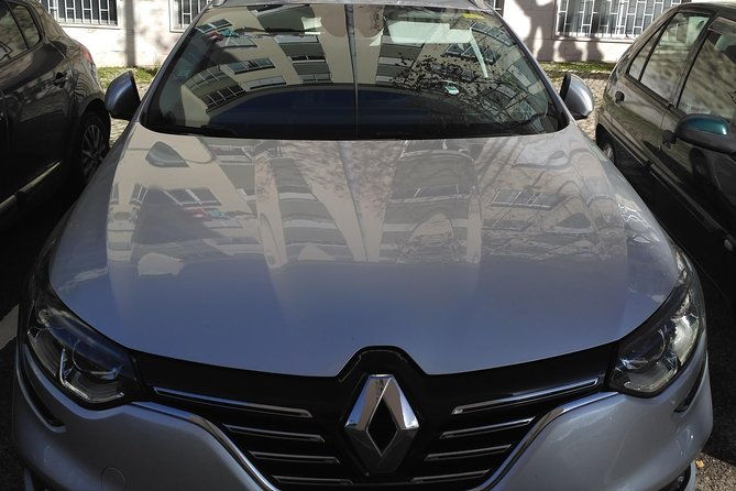 private-transfer-inside-lisbon3pax