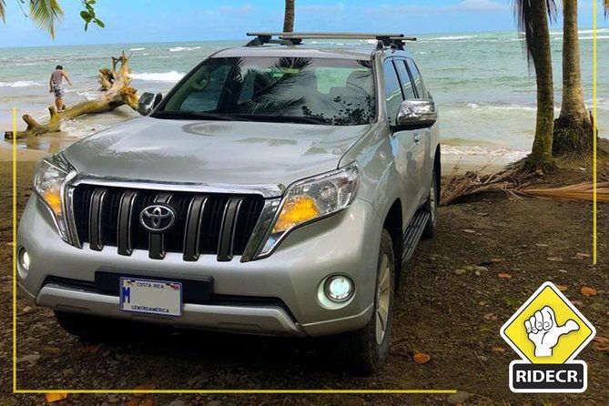 private-transfer-la-fortuna-to-int-airport-liberia-from-1-to-6-passengers