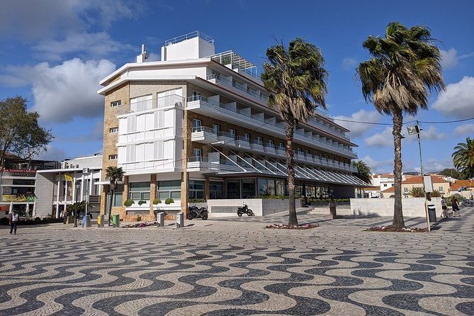 private-transfer-lisbon-airport-to-sintracascais-and-estoril-2