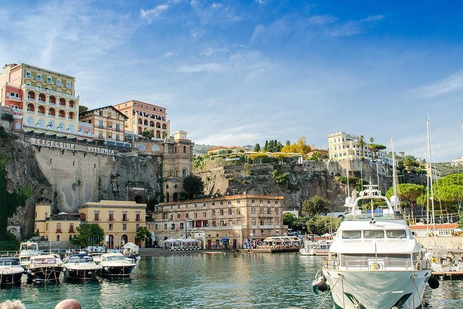 private-transfer-naples-port-to-sorrento-amalfi-or-positano