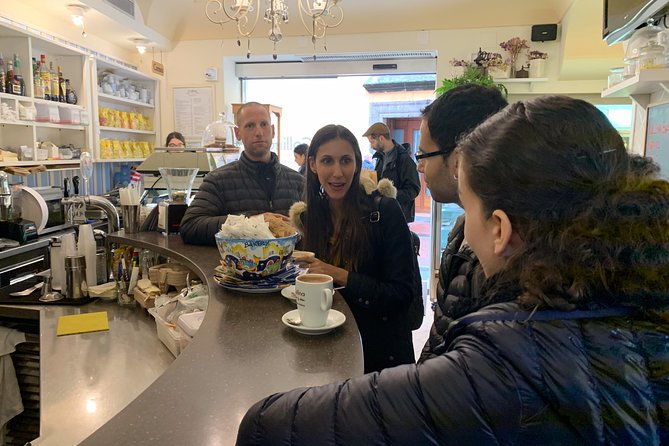 private-transfer-naples-to-sorrento-stop-to-pompeii-and-pizza