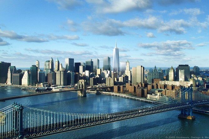 Private Transfer: New York to LaGuardia Airport LGA by Luxury SUV - Inside the Vehicle: Comfort & Amenities