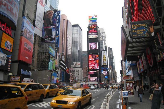 private-transfer-new-york-to-newark-airport-ewr-by-luxury-suv