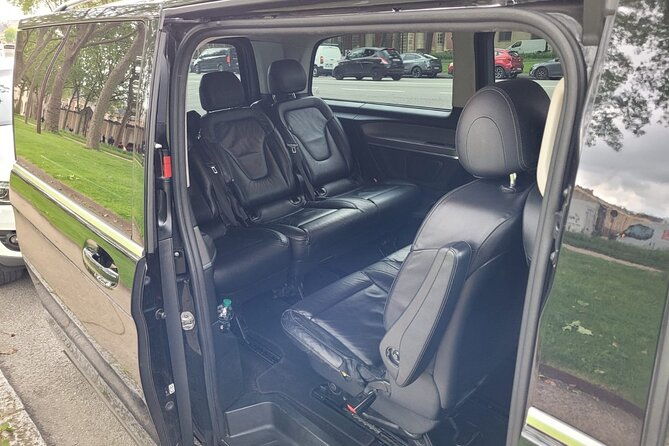 private-transfer-paris-from-and-to-airport-cdg-orly-beauvais