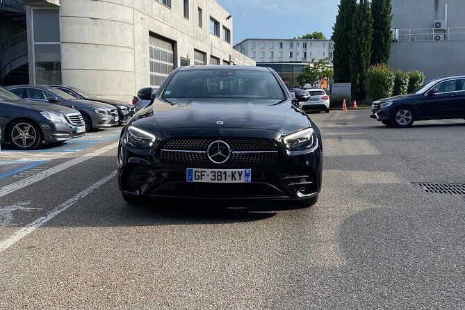 private-transfer-paris-from-and-to-airport-cdg-orly-beauvais