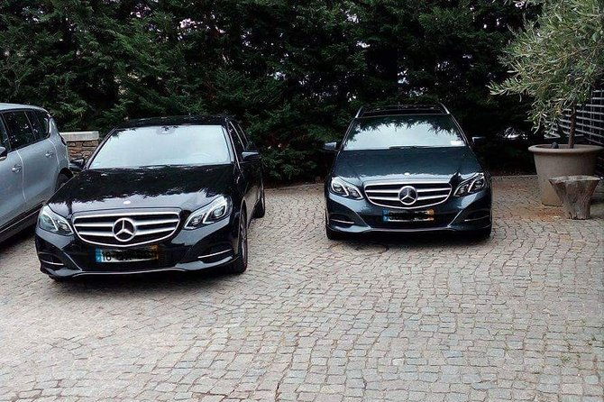 private-transfer-porto-lisbon-with-2-two-visits-on-the-way