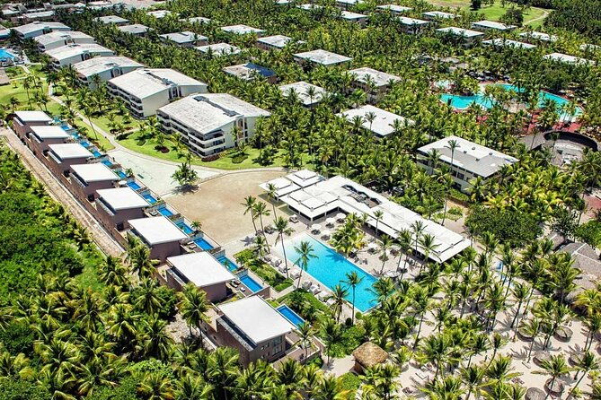 private-transfer-punta-cana-airport-to-from-catalonia-royal-bavaro