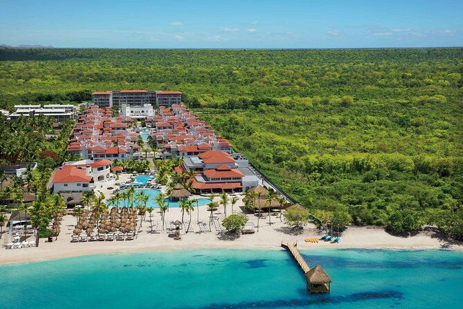 private-transfer-punta-cana-airport-to-from-dreams-dominicus-la-romana
