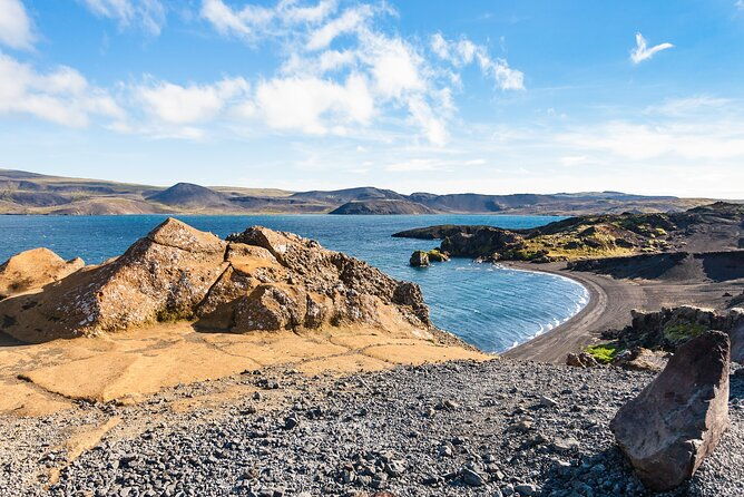 private-transfer-reykjavik-to-keflavik-airport