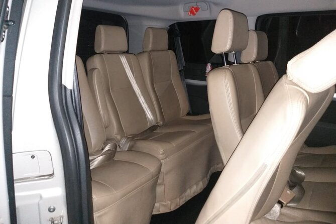 private-transfer-san-antonio-port-to-hotel-or-santiago-airport