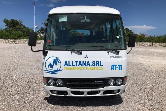 private-transfer-santo-domingo-airport-area-1-to-27-pax-price-per-way
