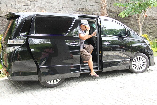 private-transfer-sapporo-new-chitose-airport-cts-to-otaru-port