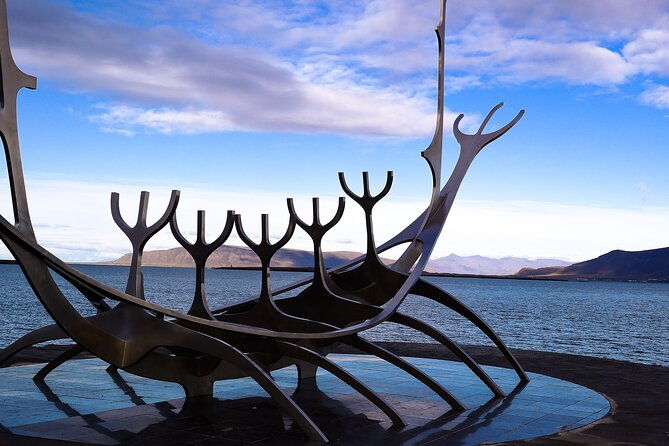 private-transfer-service-from-hotels-in-reykjavik-to-cruise-ship-terminal-4