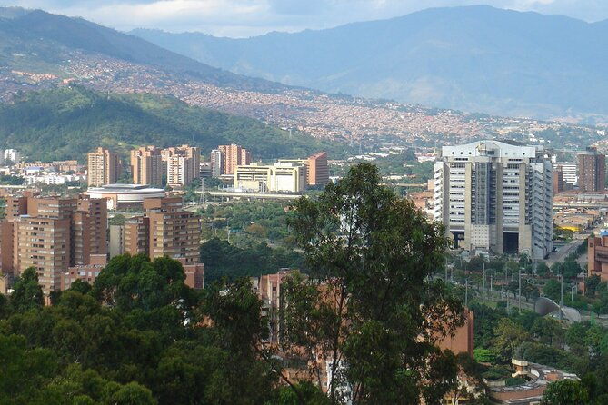 private-transfer-service-from-or-to-medellin-airport