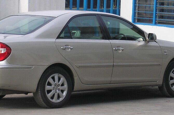 Private Transfer Service from Siem Reap to Phnom Penh - Optional Sightseeing Stops: Making the Journey Personal