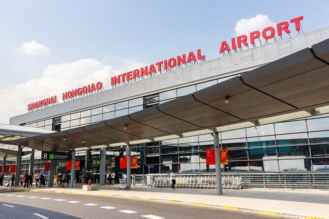 Private Transfer: Shanghai Hongqiao Airport to Shanghai Hotels - Key Points