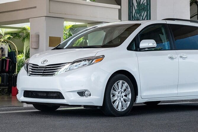 Private Transfer - Shanghai Port to Shanghai Pudong Airport (PVG) - Key Points