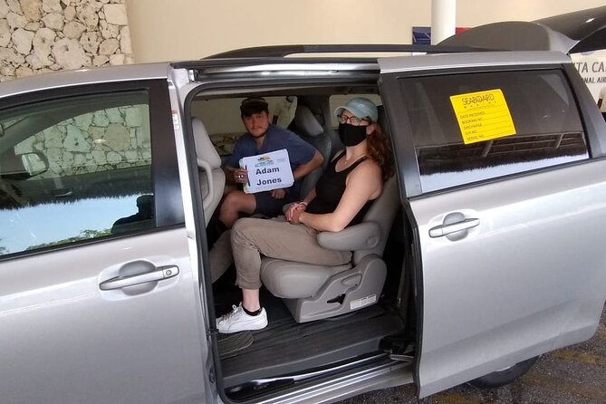 private-transfer-shuttles-from-punta-cana-airport-to-or-from-uvero-alto-hotels