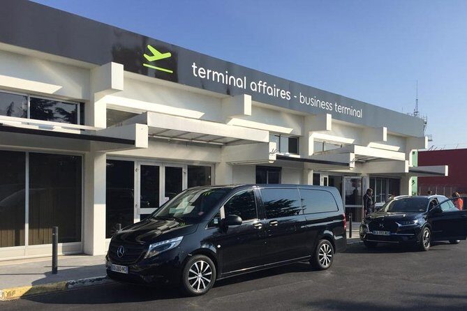 Private transfer Sorrento to Naples Airport OR Naples to Sorrento - The Booking Process and Flexibility