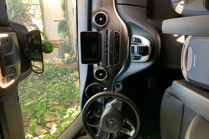 private-transfer-sorrento-to-rome-or-vv-pompeii-stop-optionable