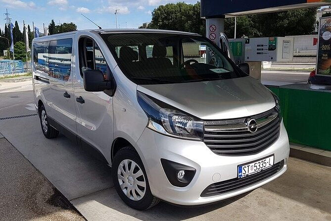 private-transfer-split-airport-to-split-hotel-apartment-ferry-up-to-3-pax