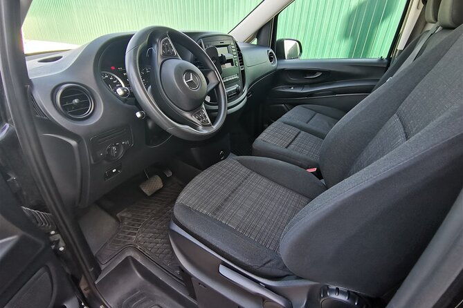 private-transfer-to-faro-albufeira-alvor-seville-lisbon-and-lagos