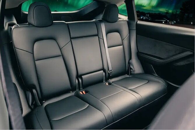 private-transfer-to-or-from-international-airport-2