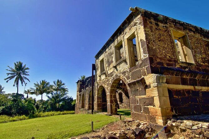 private-transfer-up-to-3-people-from-praia-do-forte-to-salvador-airport