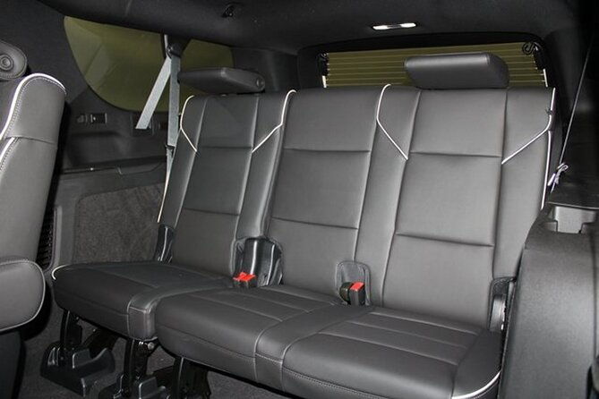 private-transfer-waikiki-to-honolulu-airport-hnl-by-executive-suv