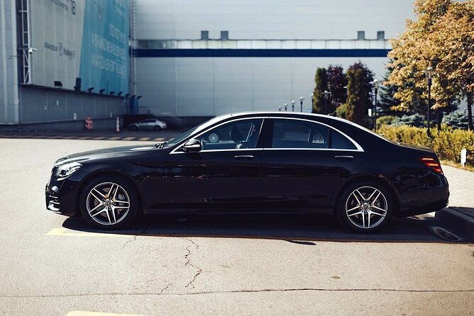 private-transfer-zurich-airport-zrh-to-lucerne-by-business-car