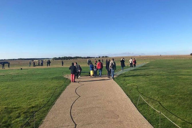 private-transfers-between-london-stonehenge