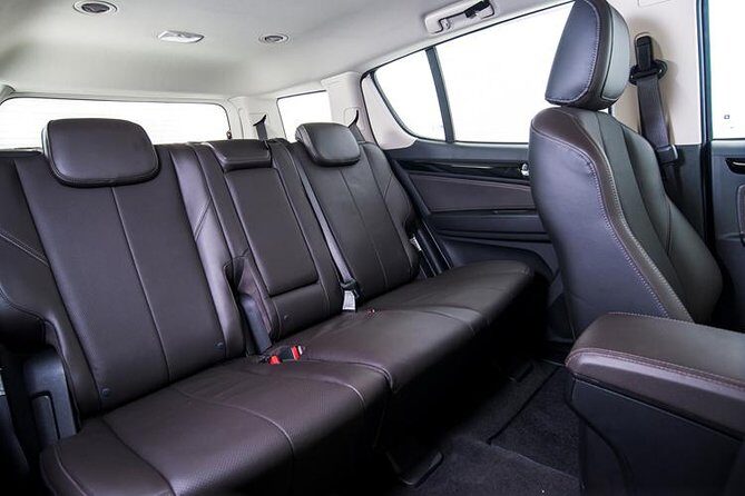 Private transfers from HALONG to SAPA or from SAPA to HALONG - Who Is This Transfer Best For?