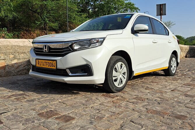 Private Transfers from New Delhi to Agra Hotel / Accommodation - Key Points