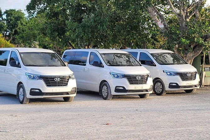 private-transfers-from-punta-cana-airport-to-hotels-in-dr