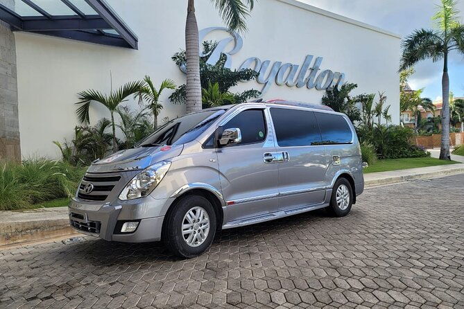 private-transfers-from-punta-cana-airport-to-hotels-in-dr