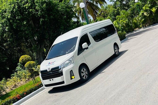 private-transfers-from-punta-cana-airport-to-hotels-in-dr