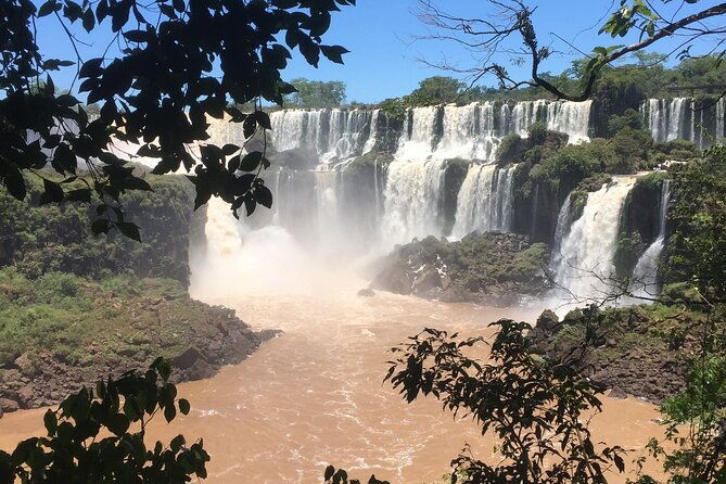 private-transfers-full-day-iguazu-falls