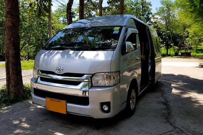 Private Transport: Air Conditioned Mini Van - Exploring Chiang Mai in Comfort: A Review of the Private Air-Conditioned Minivan Tour