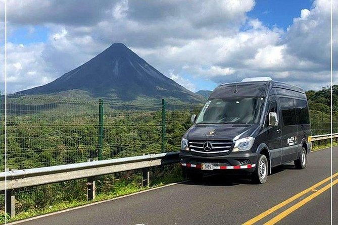 private-transport-from-monteverde-to-playa-flamingo