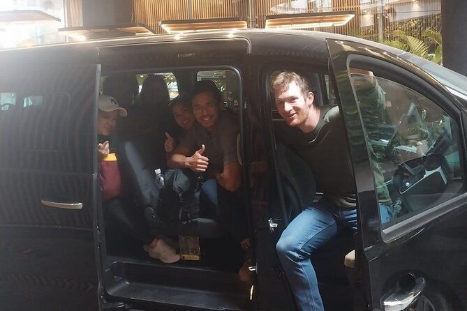 private-transport-from-or-to-limas-jorge-chavez-airport
