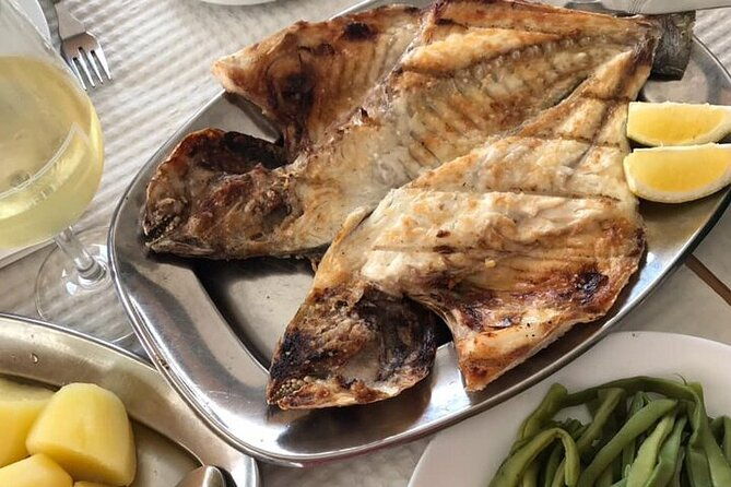 private-transport-lisbon-porto-or-porto-lisbon-with-3-stops-2